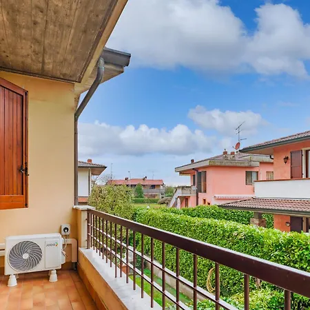 Apartment Casa Attilia - Con Terrazza Wifi E Aria Condizionata Sirmione